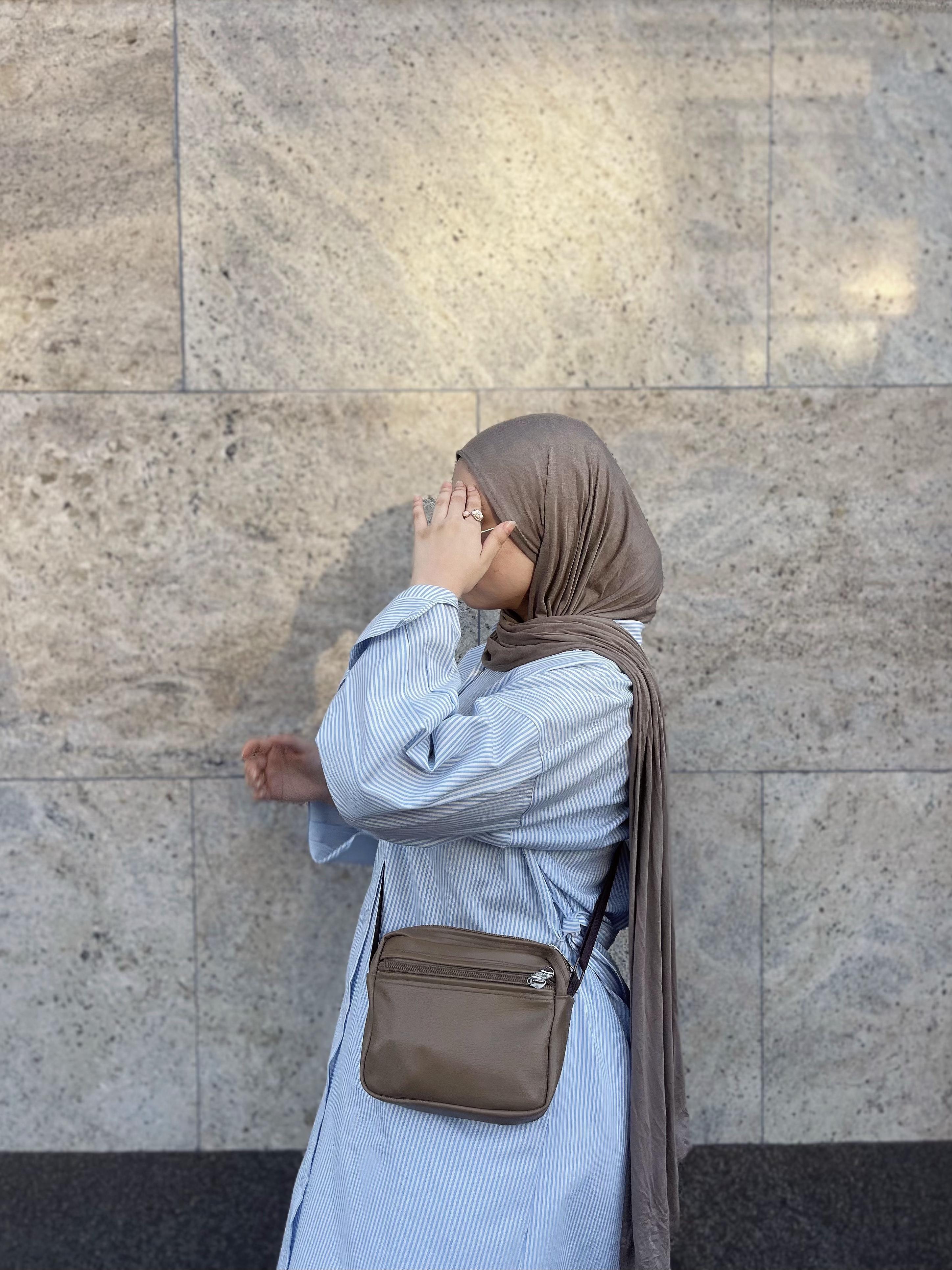 MODIVA stripped chemise