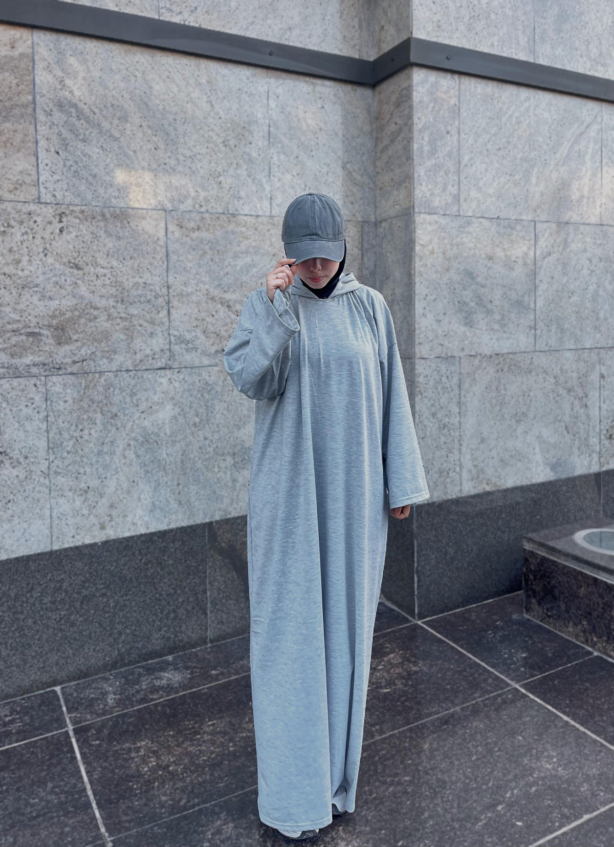 Ease T-shirt Abaya