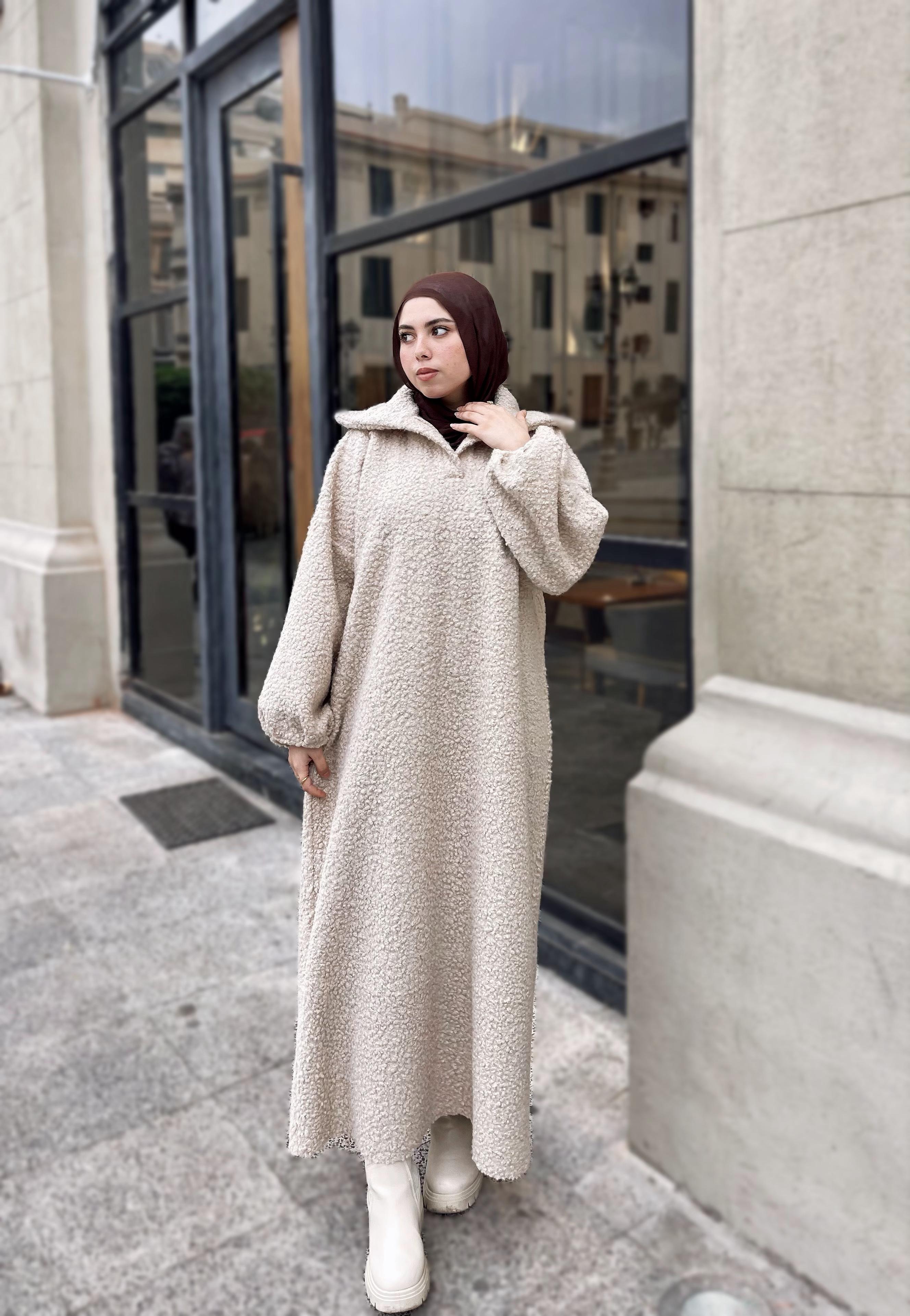 Bouclé Hoodie in BEIGE